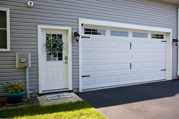 24/7 Emergency Garage Door Roller Replacement experts in Augusta, KS